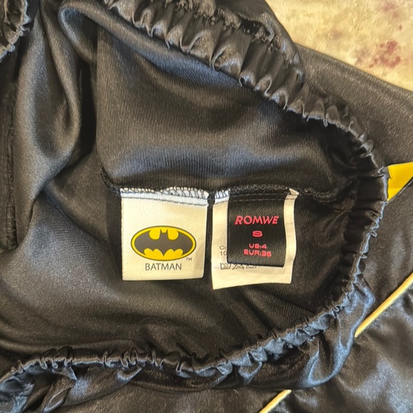 Batman Women’s Pajamas - Black - Picture 2 of 2